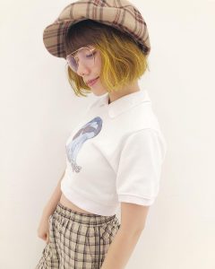 投稿についてもっと詳しく 女優の仲里依紗がイエローヘアを披露！イメチェン姿に絶賛の声！