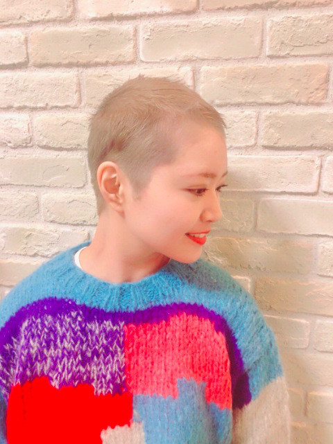 あなたが現在見ているのは 矢方美紀が抗がん剤治療が終わり、美容室でイメチェンして「本当にかわいい」の声多数！